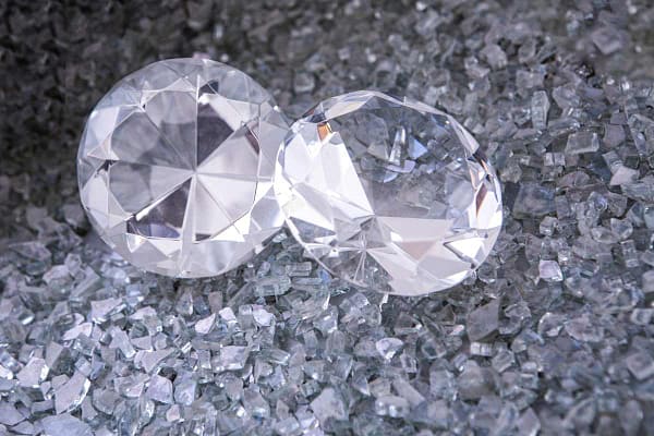 Valore diamanti, cosa sono i diamanti Hearts and Arrows: vere e proprie icone di splendore